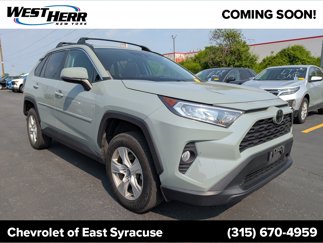 Used 2020 Toyota RAV4 XLE image 1