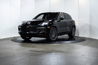 Certified 2022 Porsche Cayenne image 1