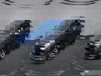 Used 2017 Toyota Corolla LE image 1