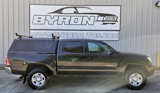Used 2005 Toyota Tacoma PreRunner image 1