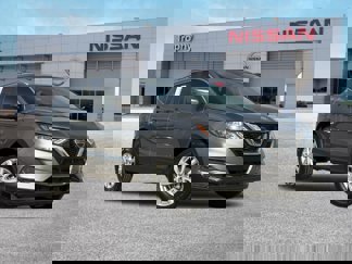 Used 2020 Nissan Rogue Sport SV image 1
