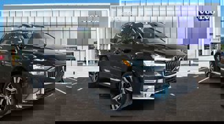 Certified 2023 Volvo XC60 B5 Plus image 1