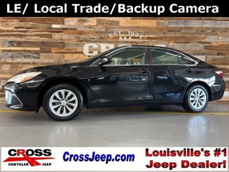 Used 2016 Toyota Camry LE image 1