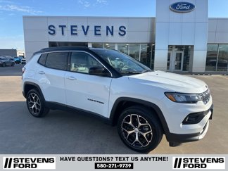 Used 2024 Jeep Compass Limited image 1