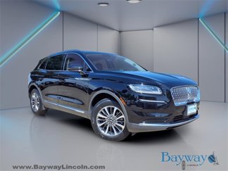 Certified 2022 Lincoln Nautilus FWD w/ Premium Package image 1