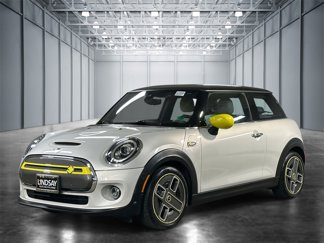Used 2020 MINI Cooper SE w/ 8.8" Touchscreen Nav Package image 1