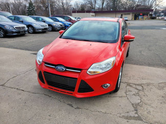 Used 2012 Ford Focus SE w/ SE Sport Pkg image 1