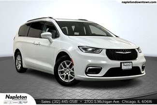 Used 2022 Chrysler Pacifica Touring-L image 1