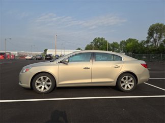 Used 2010 Buick LaCrosse CXL image 1