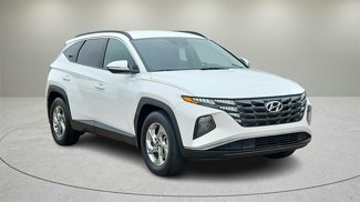 Used 2023 Hyundai Tucson SEL w/ Winter Package image 1