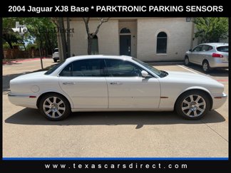 Used 2004 Jaguar XJ8 image 1