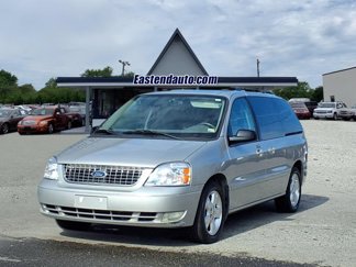 Used 2004 Ford Freestar SEL image 1