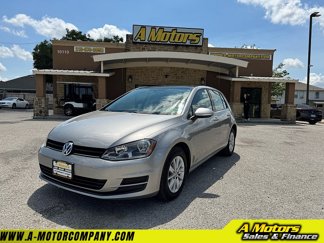 Used 2015 Volkswagen Golf S image 1