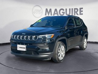 New 2024 Jeep Compass Latitude w/ Sun and Sound Group image 1