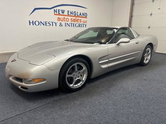 Used 2004 Chevrolet Corvette Coupe w/ Preferred Equipment Group image 1
