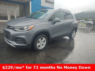 Used 2019 Chevrolet Trax LT w/ LT Convenience Package image 1