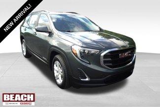 Used 2021 GMC Terrain SLE w/ Driver Convenience Package image 1