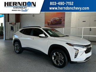 New 2025 Chevrolet Trax LT w/ Driver Confidence Package image 1