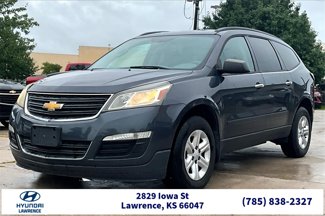Used 2014 Chevrolet Traverse LS image 1