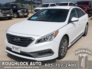 Used 2017 Hyundai Sonata Sport 2.0T image 1