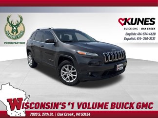 Used 2016 Jeep Cherokee Latitude w/ Safety/Convenience Group image 1