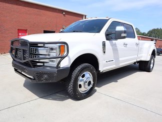 Used 2019 Ford F350 Platinum image 1