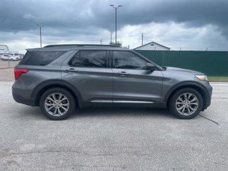 Used 2022 Ford Explorer XLT w/ Equipment Group 202A image 1