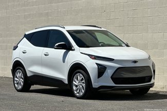 Certified 2022 Chevrolet Bolt EUV LT w/ Driver Confidence Package image 1