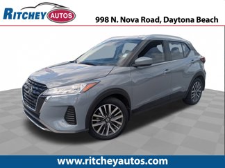Used 2021 Nissan Kicks SV image 1