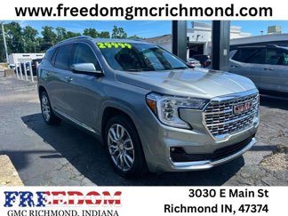Used 2023 GMC Terrain Denali image 1