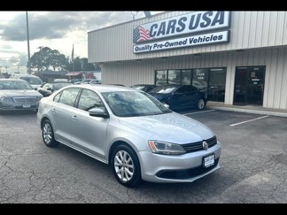 Used 2013 Volkswagen Jetta SE image 1