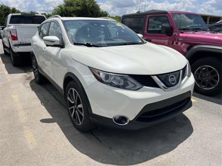 Used 2018 Nissan Rogue Sport SL image 1