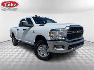 New 2024 RAM 3500 Tradesman w/ Chrome Appearance Group image 1