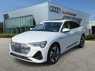 Used 2022 Audi e-tron Premium image 1