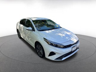 Used 2024 Kia Forte LXS image 1