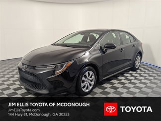 Certified 2022 Toyota Corolla LE image 1