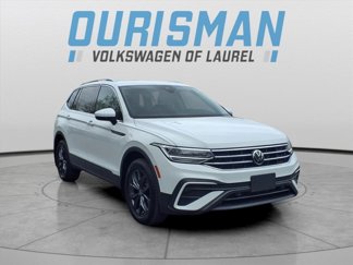 Certified 2022 Volkswagen Tiguan SE image 1