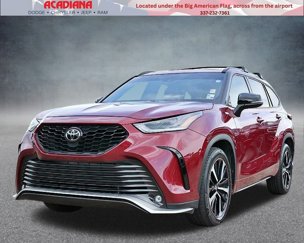 Used 2021 Toyota Highlander XSE image 1