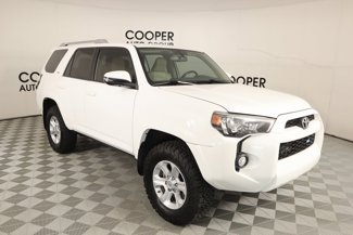 Used 2018 Toyota 4Runner SR5 Premium image 1