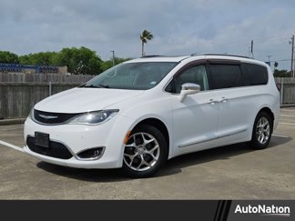 Used 2017 Chrysler Pacifica Limited w/ UConnect Theater Package image 1