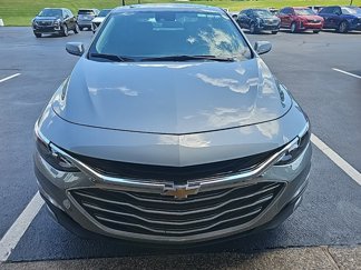 Used 2024 Chevrolet Malibu LT image 1