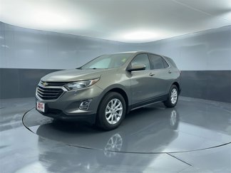 Used 2018 Chevrolet Equinox LT image 1