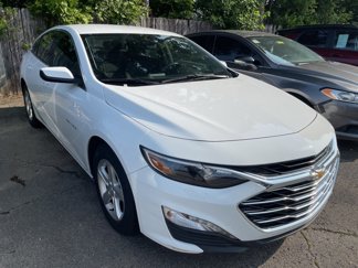 Used 2024 Chevrolet Malibu LT image 1