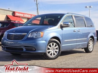 Used 2011 Chrysler Town & Country Touring-L w/ Entertainment Group #2 image 1