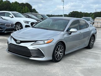 Used 2023 Toyota Camry XLE image 1