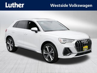 Used 2020 Audi Q3 2.0T Premium Plus w/ Premium Plus Package image 1