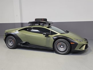 Used 2024 Lamborghini Huracan Sterrato image 1