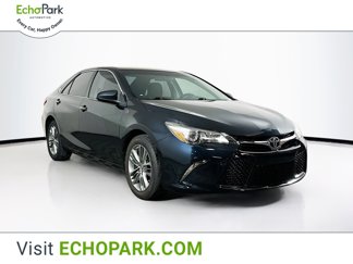 Used 2015 Toyota Camry SE image 1