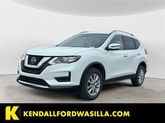 Used 2020 Nissan Rogue SV image 1