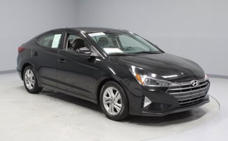 Used 2020 Hyundai Elantra SEL image 1